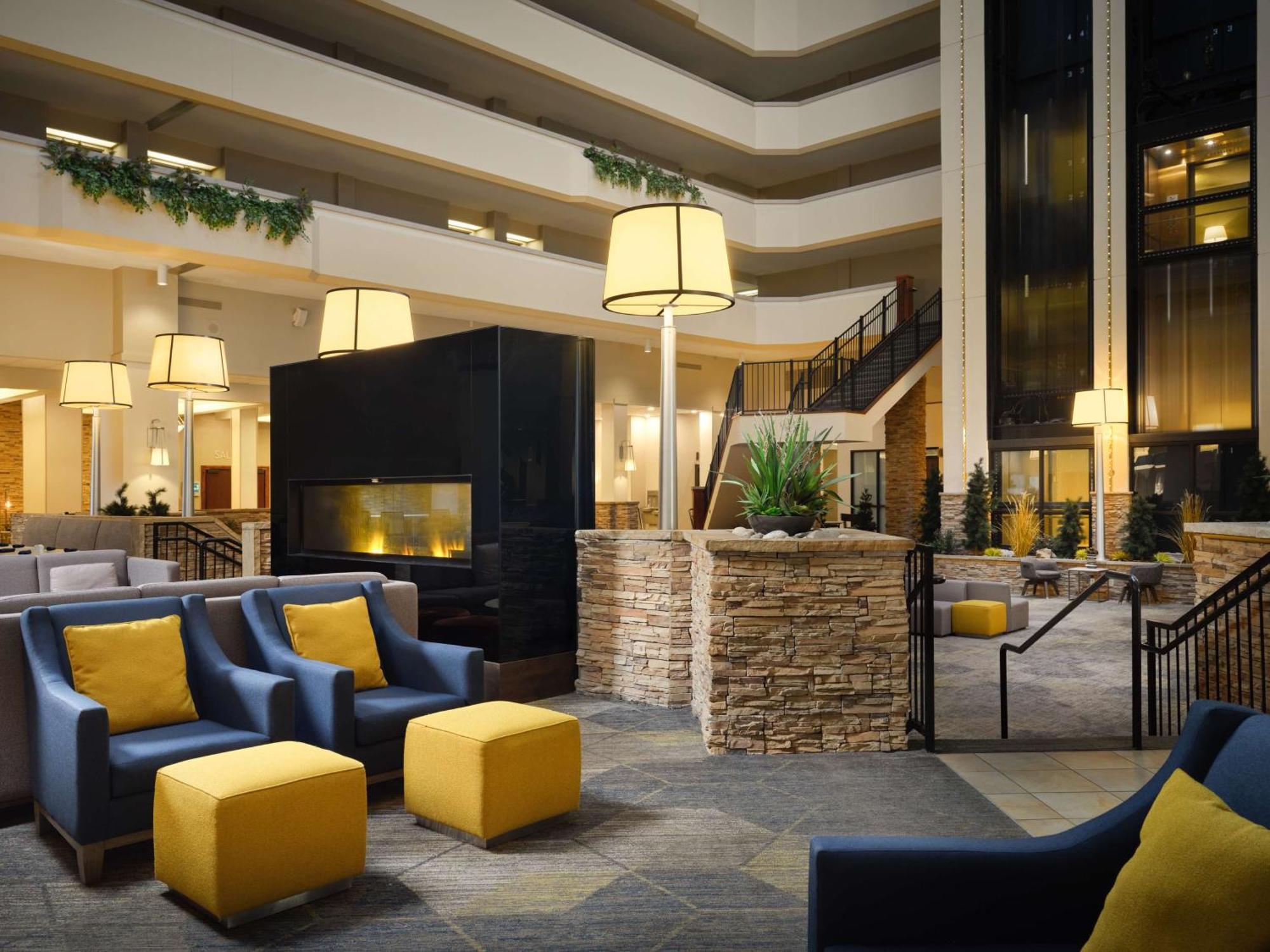 Hilton Fort Collins Exterior foto